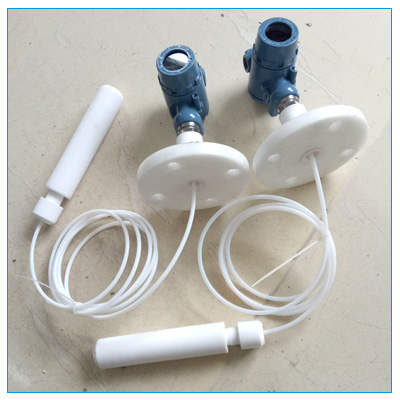 防腐投入式液位計